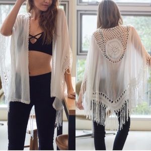 🌟LAST ONE🌟NEW white boho crochet kimono